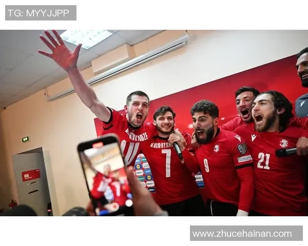 格鲁吉亚男足球星的崛起与挑战 他如何在欧洲赛场大放异彩